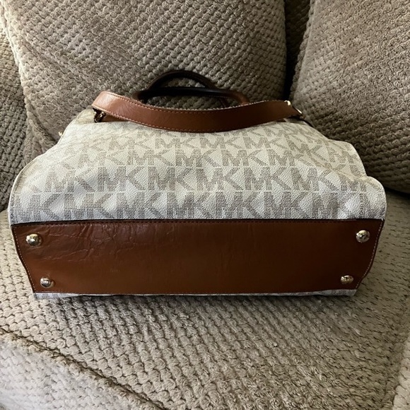 Michael Kors MK large Hamilton East West signature satchel - Picture 7 of 14